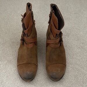 Women's Distressed Edgy ROAN Brown Leather Combat Boots